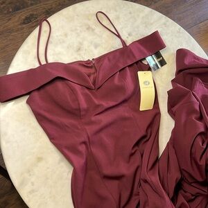 Aspeed Deep Wine Burgundy Large bridesmaid dress